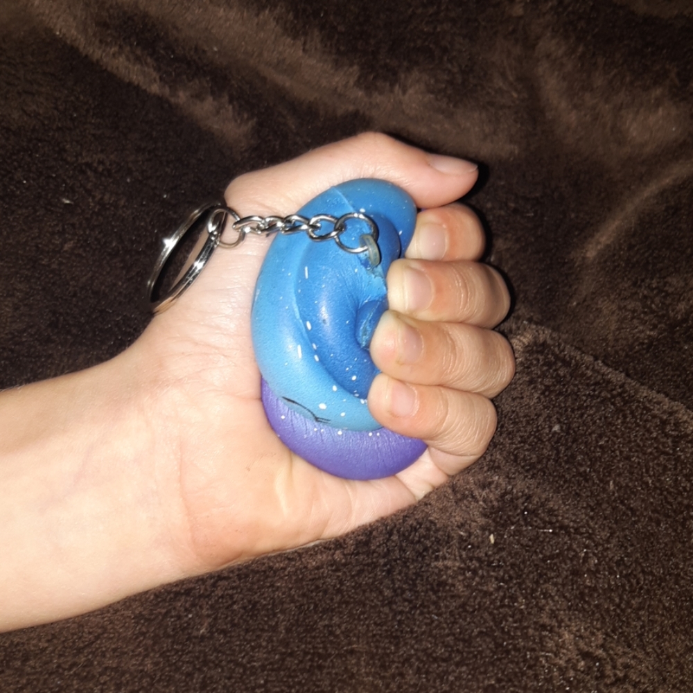 A squishy - Picture 2 of 4